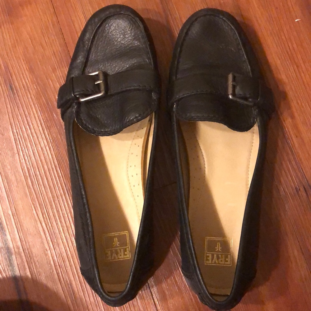 Frye Size 9.5 Black Loafers